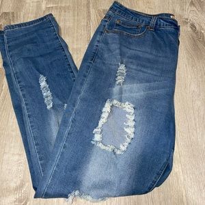 Stretch ripped jeans